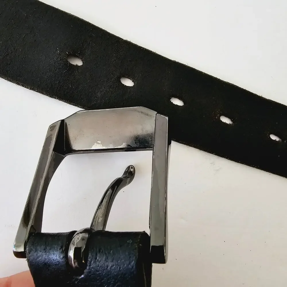Levi's Black Leather Belt 42